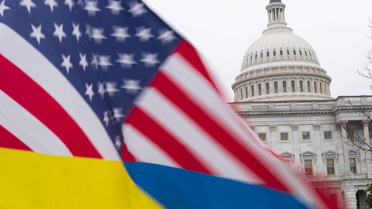 US Senate takes key step in approving aid to kyiv