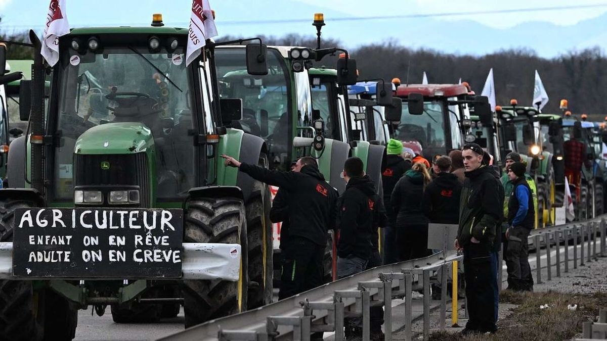 Le gouvernement annonce la levée progressive des restrictions: début de l'assouplissement des mesures