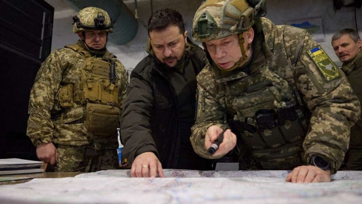 Le nouveau chef de l'armée ukrainienne, Oleksandr Syrsky, souhaite une "amélioration des stratégies et tactiques militaires