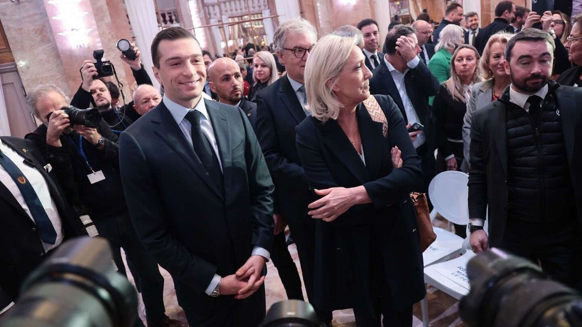 Les activistes du RN expriment leurs incertitudes concernant Marine Le Pen