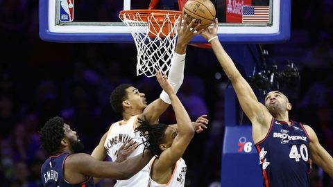 Nicolas Batum, réintégré en NBA, espère une résurgence de l'équipe de France pour les Jeux de Paris 2024.
