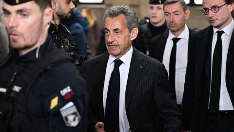 Nicolas Sarkozy reçoit une condamnation en appel à un an de prison, dont six mois avec sursis