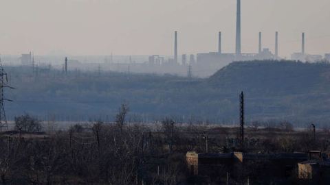 Zelensky affirme que Kiev fait "tout en son pouvoir" pour protéger ses soldats à Avdiivka.
