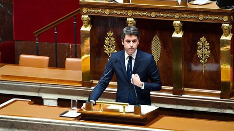 Gabriel Attal s'exprime au Sénat avant une discussion sur l'aide française à l'Ukraine