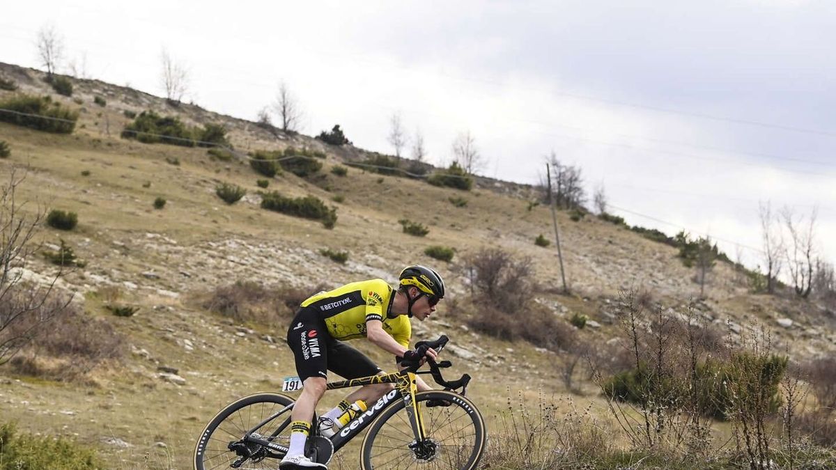 Jonas Vingegaard domine le Tirreno-Adriatico, les autres coureurs loin derrière