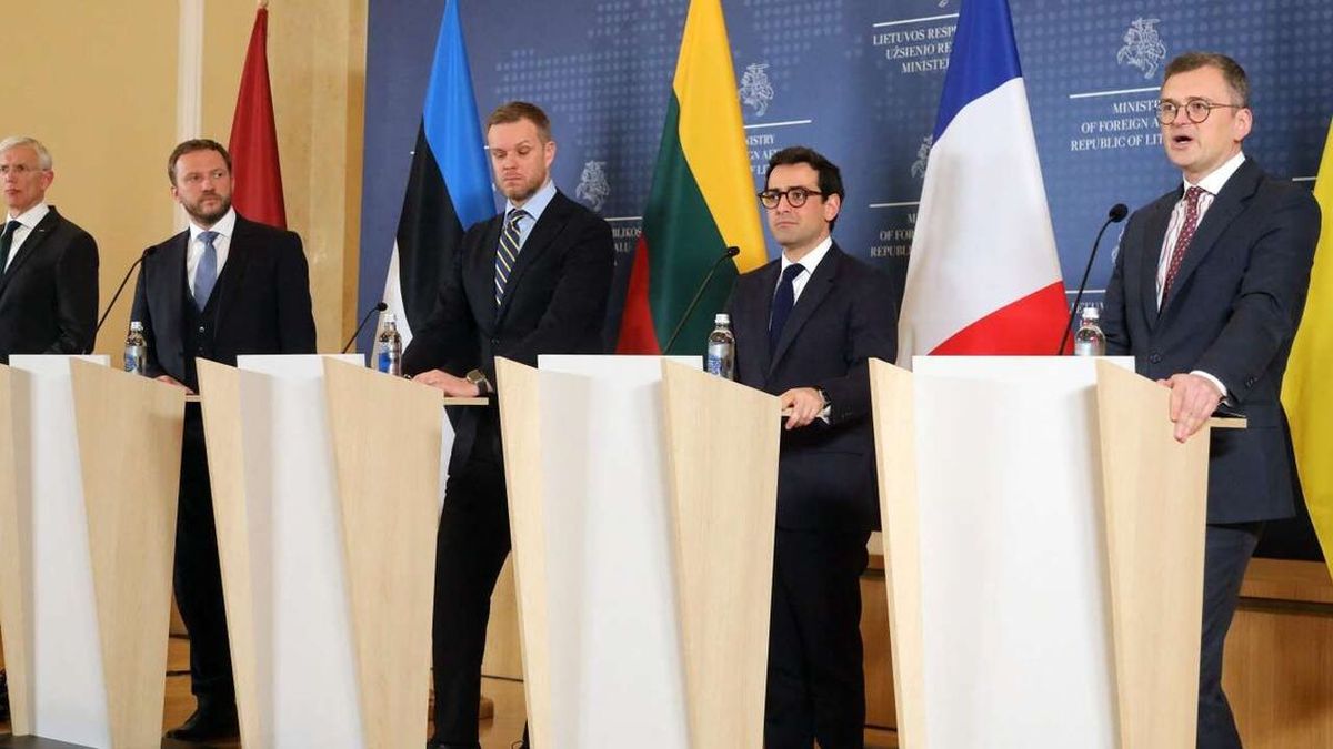 Le Ministre des Affaires Étrangères Ukrainien déclare qu'une aide fournie de manière sporadique n'est plus efficace