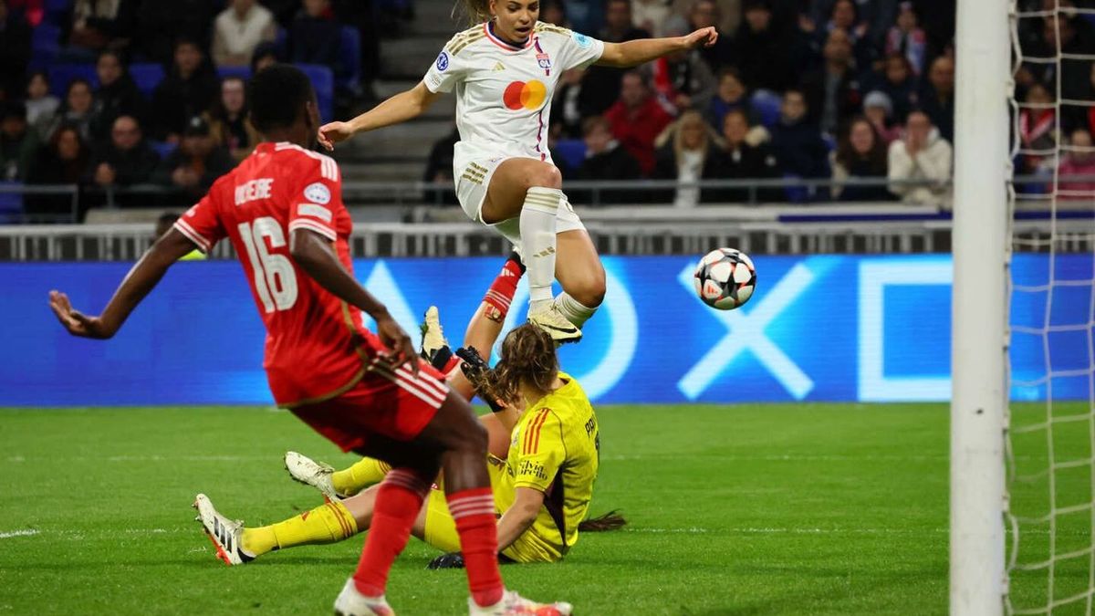 Lyon écrase Benfica 4-1 et accède aux demi-finales