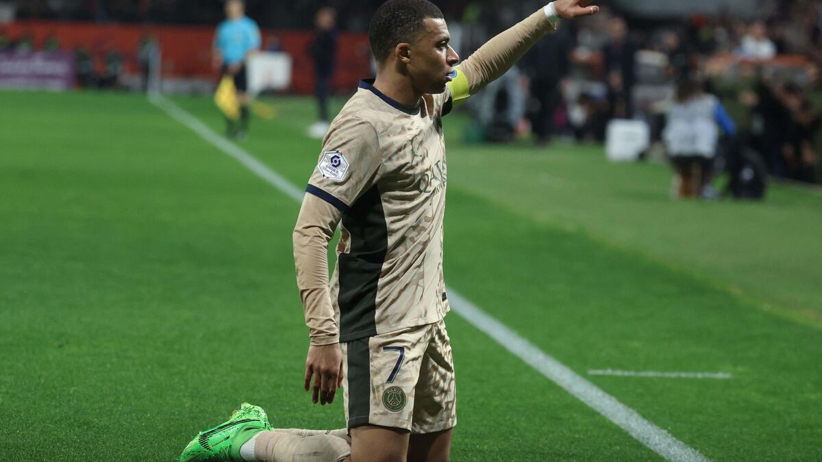 Montpellier subit la puissance offensive du PSG : triplé de Mbappé, les Parisiens triomphent.