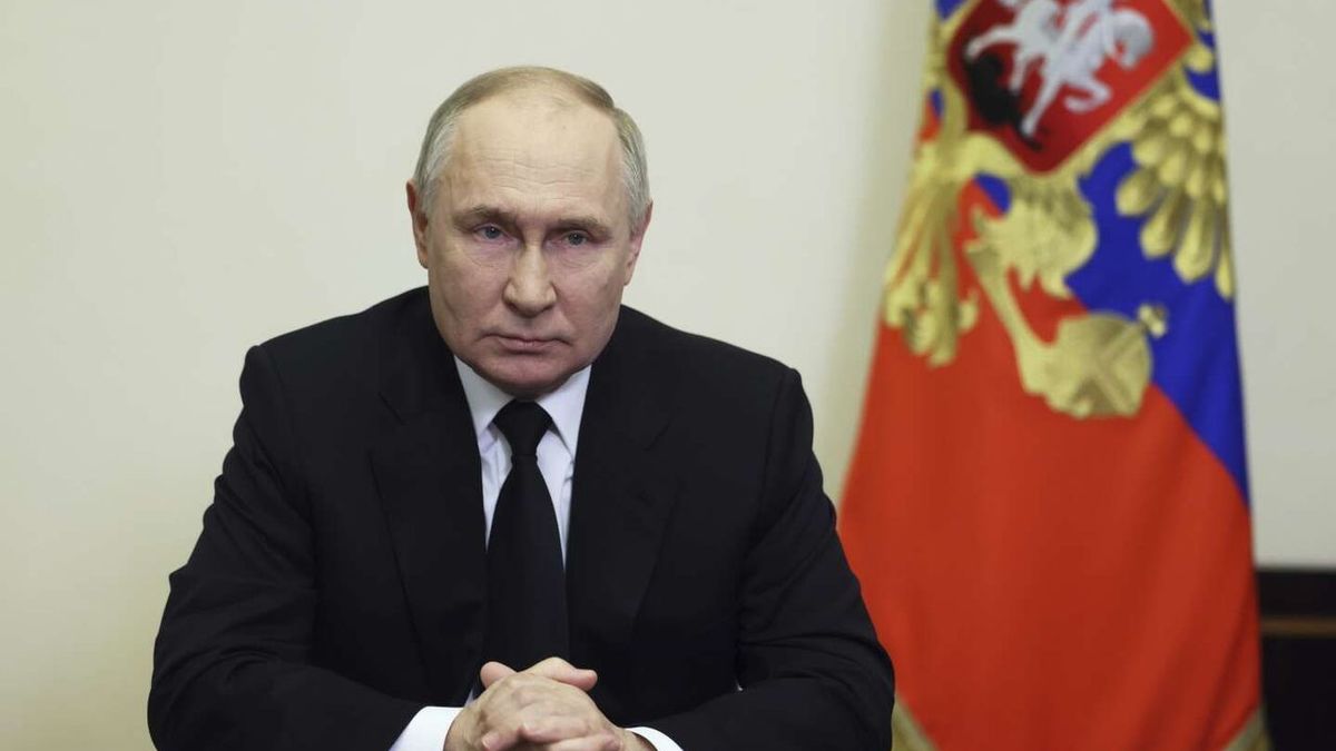 Vladimir Poutine attribue l'attaque à des 'islamistes radicaux' en fuite vers l'Ukraine, selon ses dires