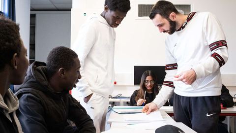 Au lycée professionnel Arthur-Rimbaud de La Courneuve, une "option Jeux Olympiques" pour lutter contre le décrochage scolaire