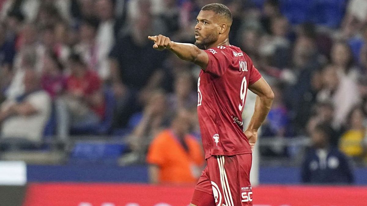 Brest accueille Monaco dans la course ultime de la Ligue 1, l'ambition européenne en ligne de mire