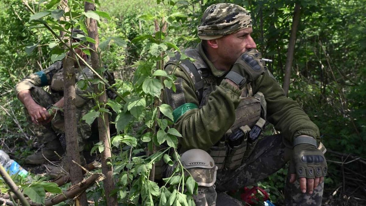 "Des victoires tactiques enregistrées par la Russie dans certaines régions", reconnaît le général ukrainien.