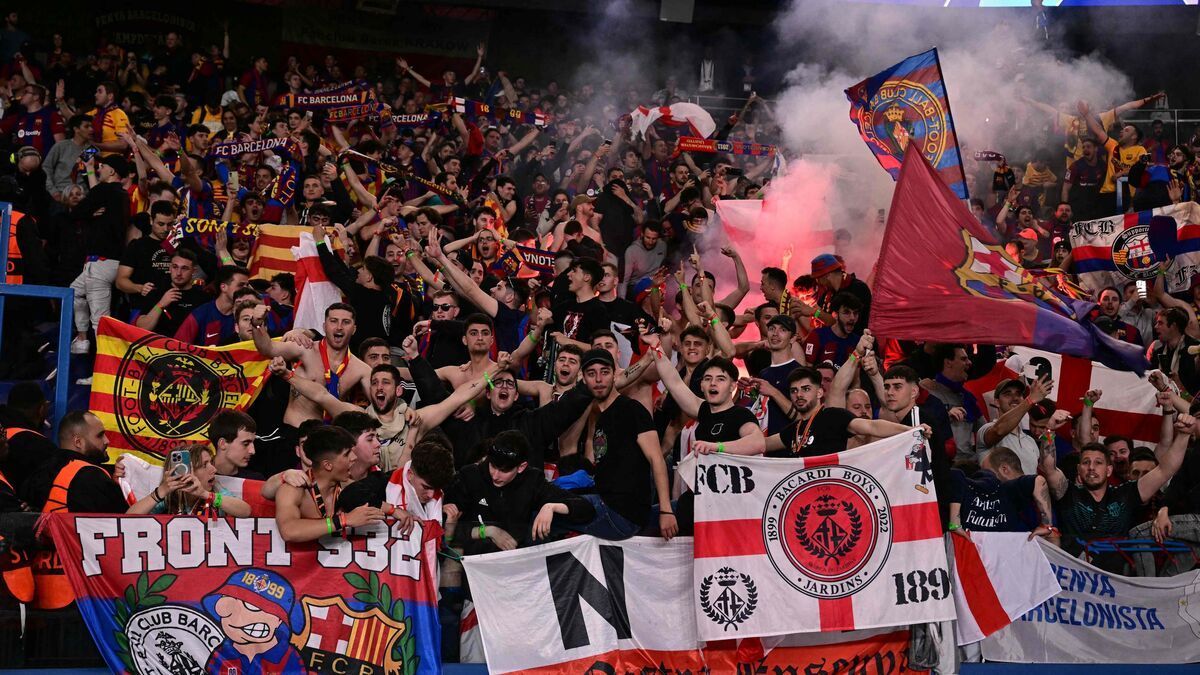 Deux fans du Barça arrêtés au Parc des Princes suite à des insultes racistes et des gestes à connotation nazie lors du match PSG-Barcelone