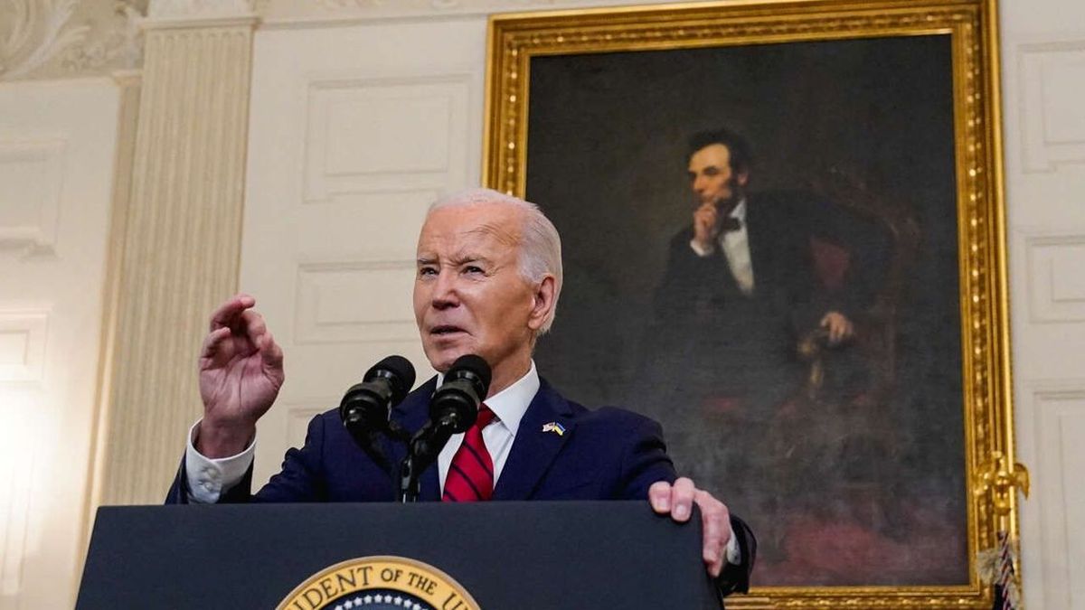 Joe Biden signe la loi d'assistance à l'Ukraine adoptée par le Congrès