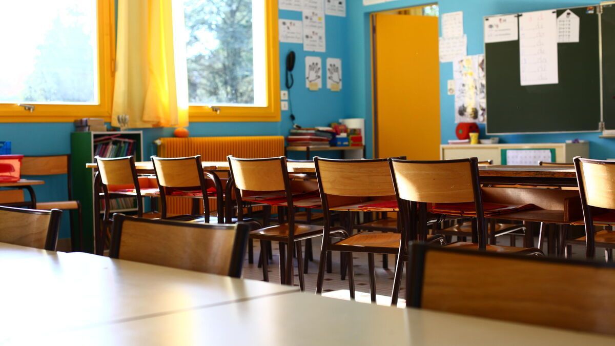 L’État sanctionné pour négligence dans le remplacement des enseignants à Paris, causant la perte d'heures d'apprentissage pour les élèves
