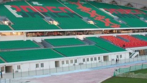 Malgré une rénovation coûteuse, le stade de la capitale n'est toujours pas aux normes en France