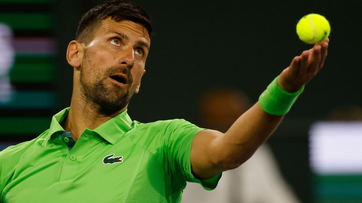 Tennis : Djokovic surpasse Federer et devient le numéro un mondial le plus âgé de l'histoire à presque 37 ans.
