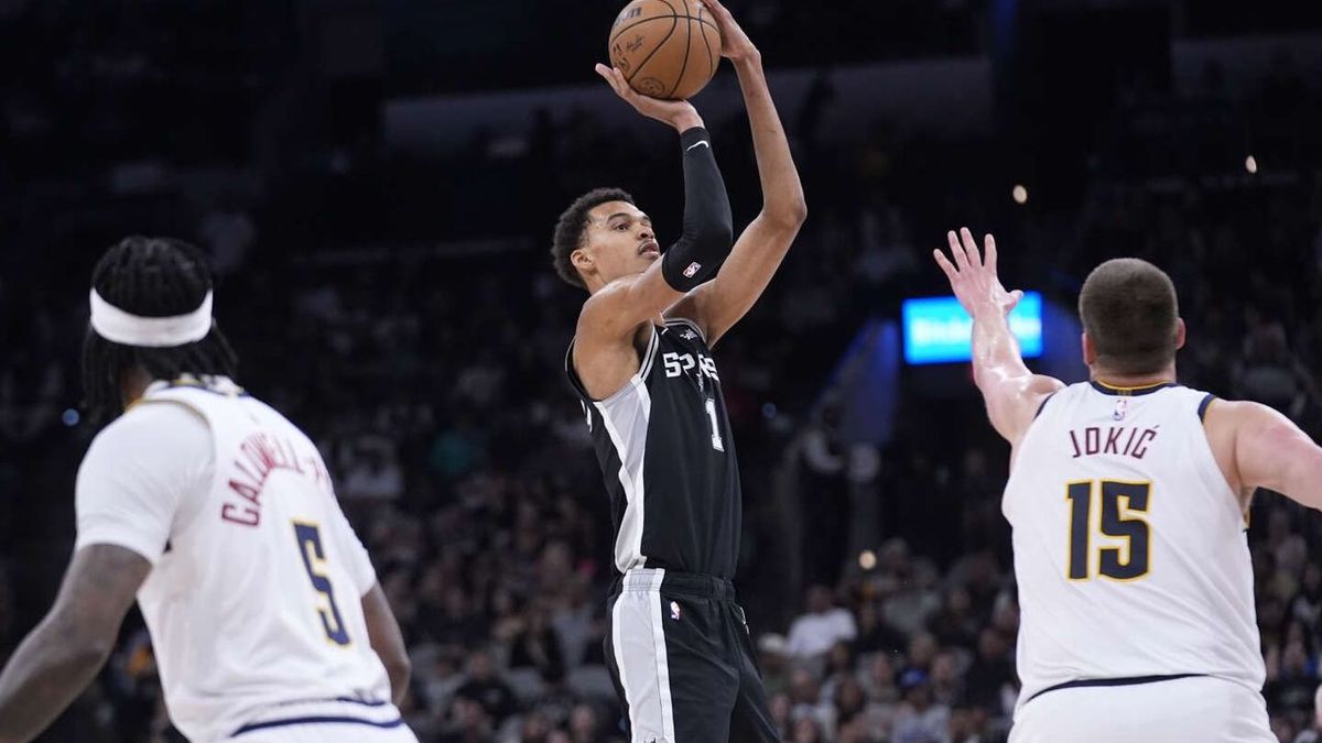 Victor Wembanyama mis au repos lors du dernier match des Spurs en NBA pour clôturer sa saison