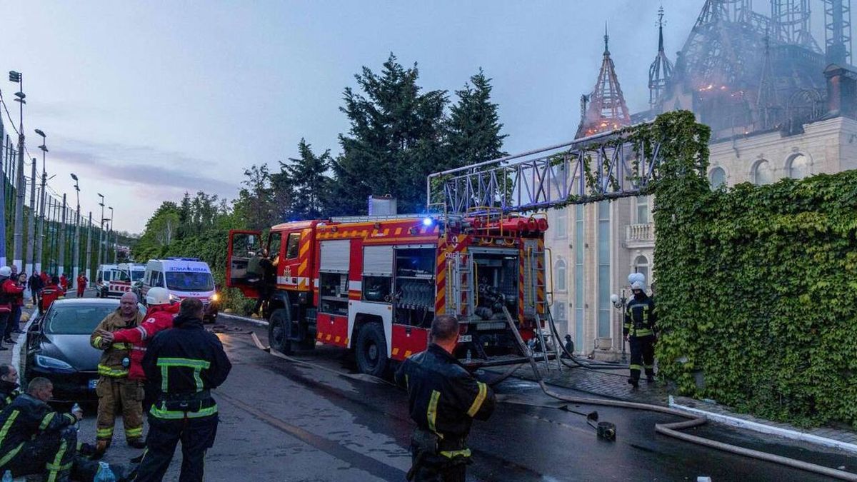 Dix personnes blessées dans un nouveau bombardement russe sur Odessa