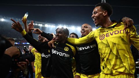 Le Borussia Dortmund se moque amèrement du PSG suite à sa qualification