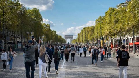The Government displays its optimism regarding the arrival of tourists this summer