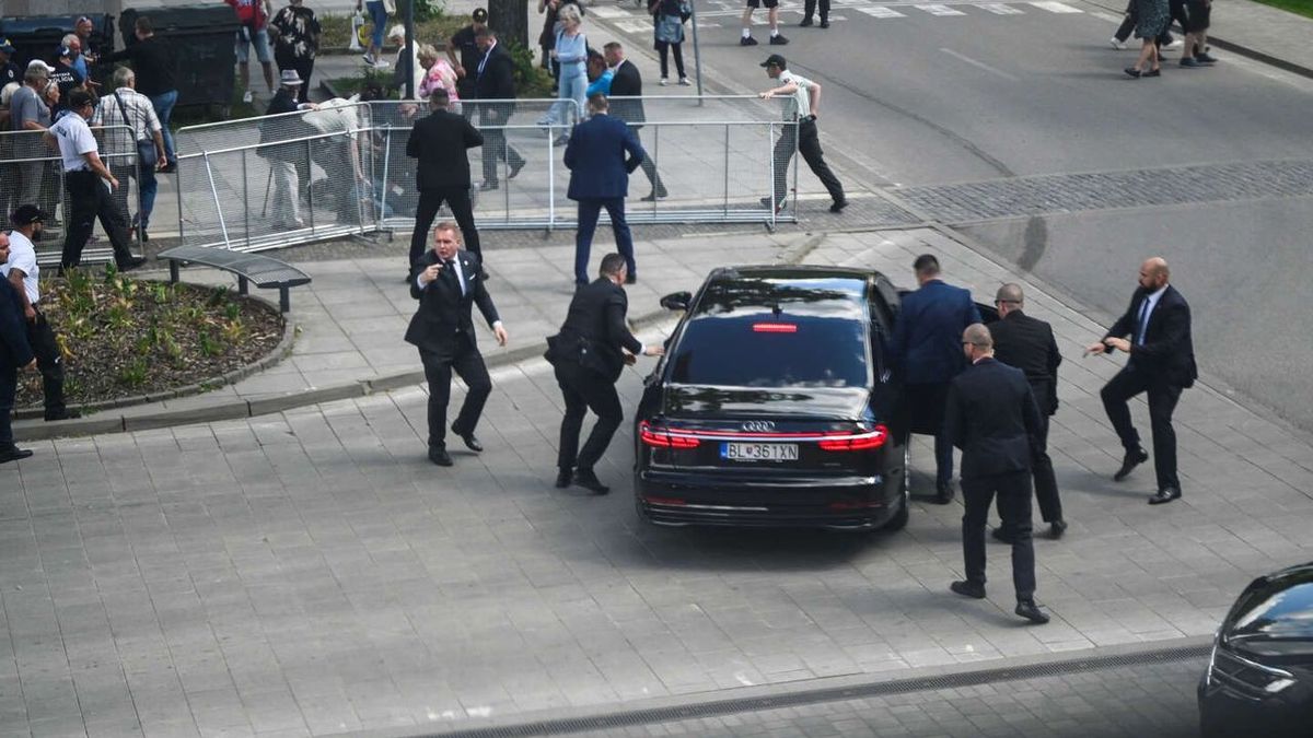 Le premier ministre slovaque, Robert Fico, gravement blessé par balle et en danger de mort