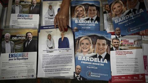 Cinq journalistes de France Télévisions suspendus pour avoir exprimé leur opposition à l'extrême droite