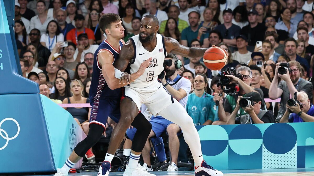 DIRECT. Jeux Olympiques 2024 à Paris : Team USA mise à l'épreuve par la Serbie, suivez la finale de boxe de Billal Bennama en Français.
