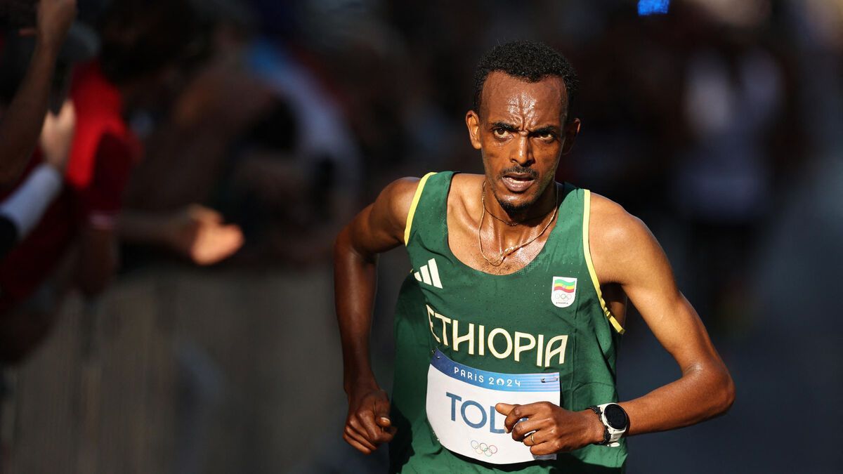 LIVE. Paris 2024 Olympic Marathon: A new Olympic record established by the Ethiopian Tamirat Tola.