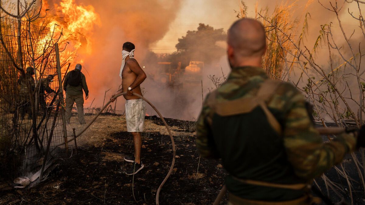 Incendies dévastateurs en Grèce : Athènes en danger, des milliers évacués et un décès confirmé - Voici ce que nous savons