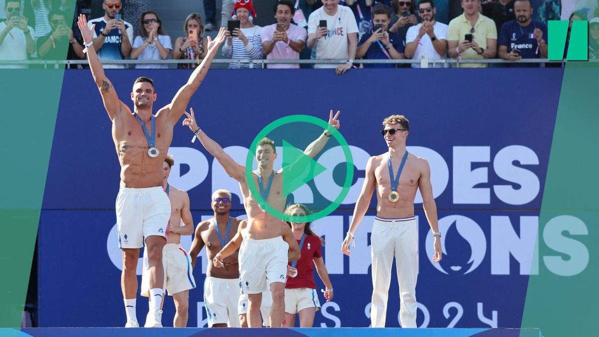 Léon Marchand et Florent Manaudou mettent le spectacle (torse nu) au Parc des champions des JO de Paris 2024