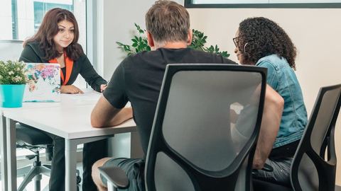 Cómo fundar una empresa inmobiliaria: guía de los pasos imprescindibles