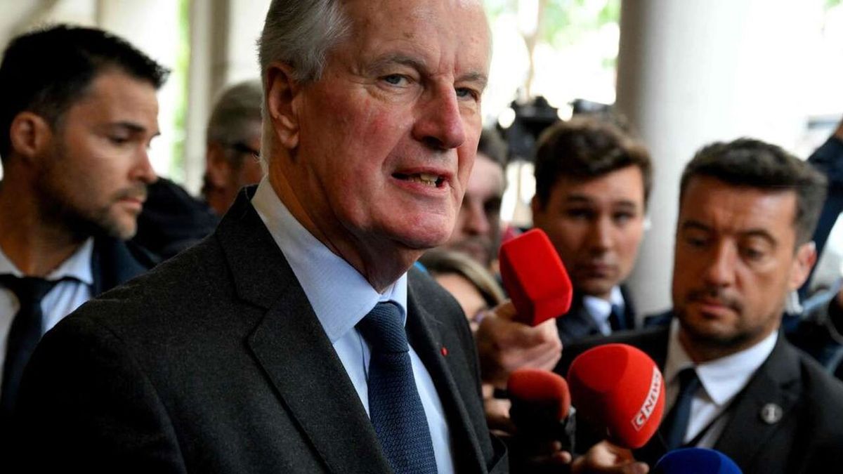 Le Premier Ministre, Promettant un Nouveau Gouvernement la Semaine Prochaine, Continue ses Consultations au sein des Journées Parlementaires du MoDem