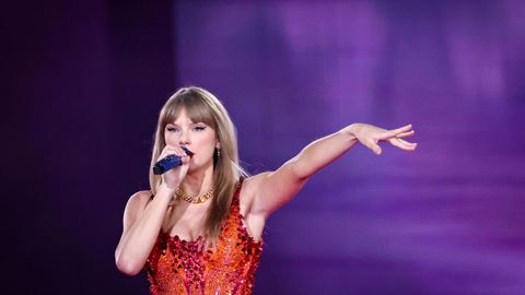 Taylor Swift devient la musicienne la plus riche du monde, surpassant Rihanna