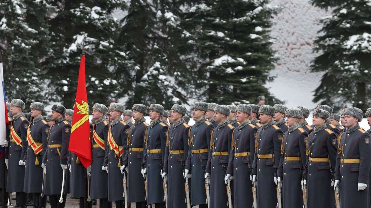 Vladimir Poutine approuve un décret de conscription : 133 000 Russes rejoindront les rangs militaires