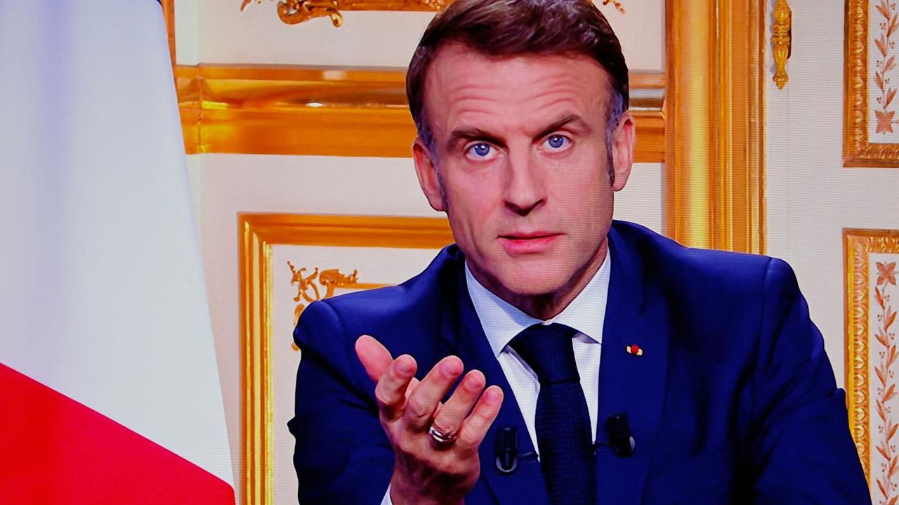 Emmanuel Macron convie à l'Elysée des invités pour discuter du futur gouvernement
