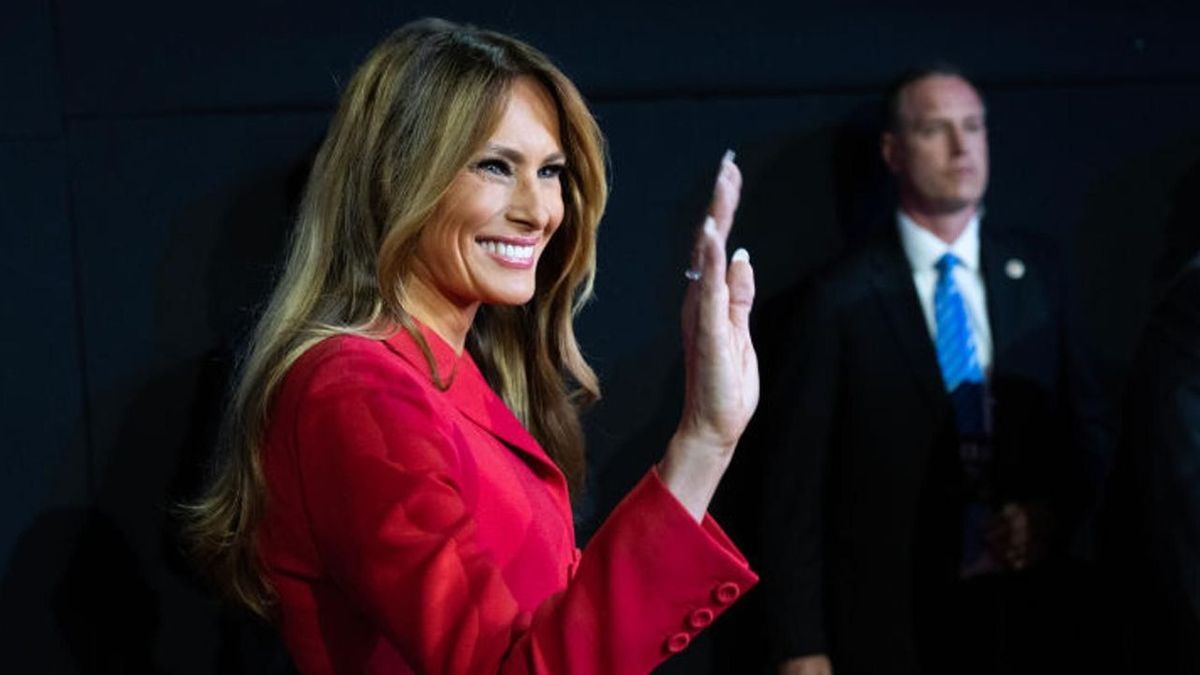 Melania annonce la création de sa cryptomonnaie à la veille du retour de son mari, le président, en France