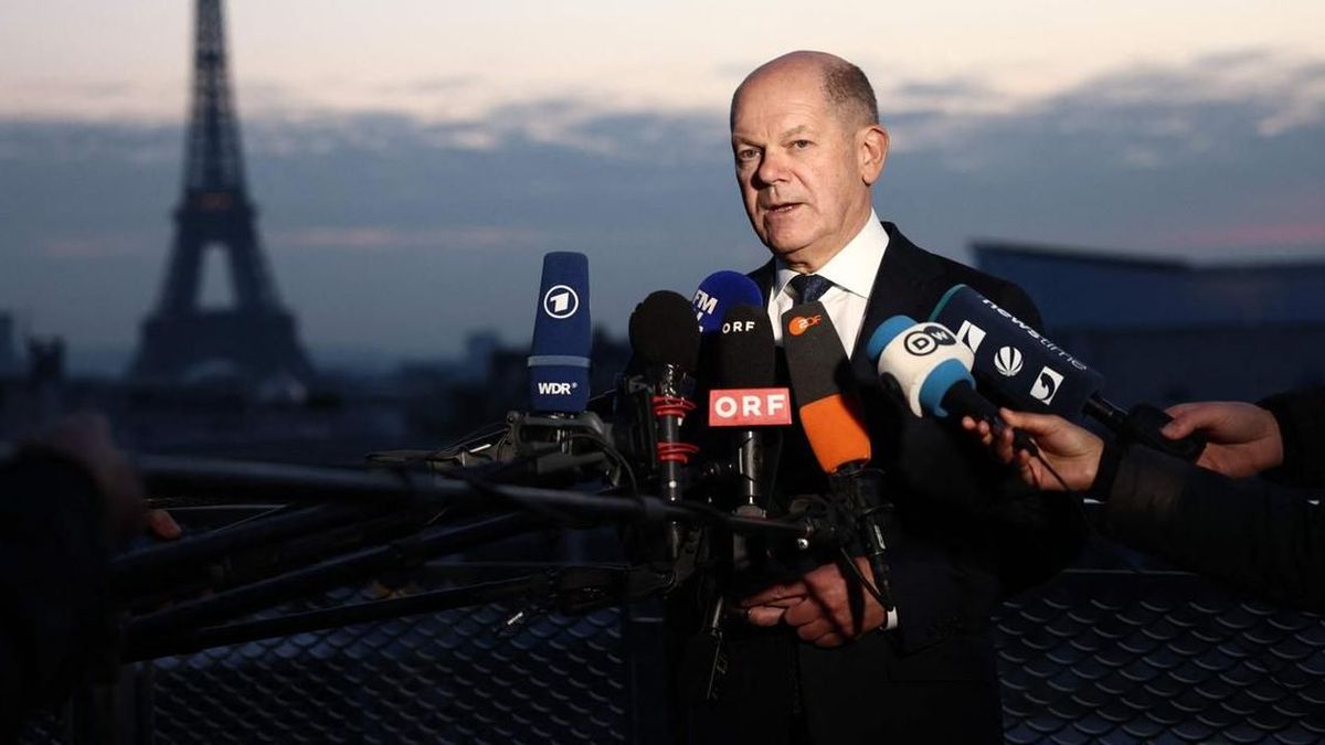 Réunion d'urgence encore en cours à l'Elysée ; Olaf Scholz contre une 'paix imposée par la force' à Kiev