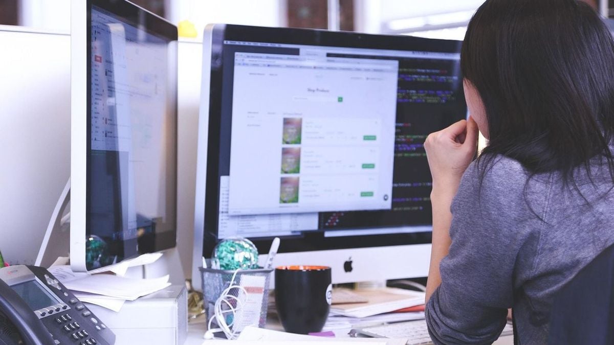 Travail de bureau : entre matériel adapté et bonnes pratiques