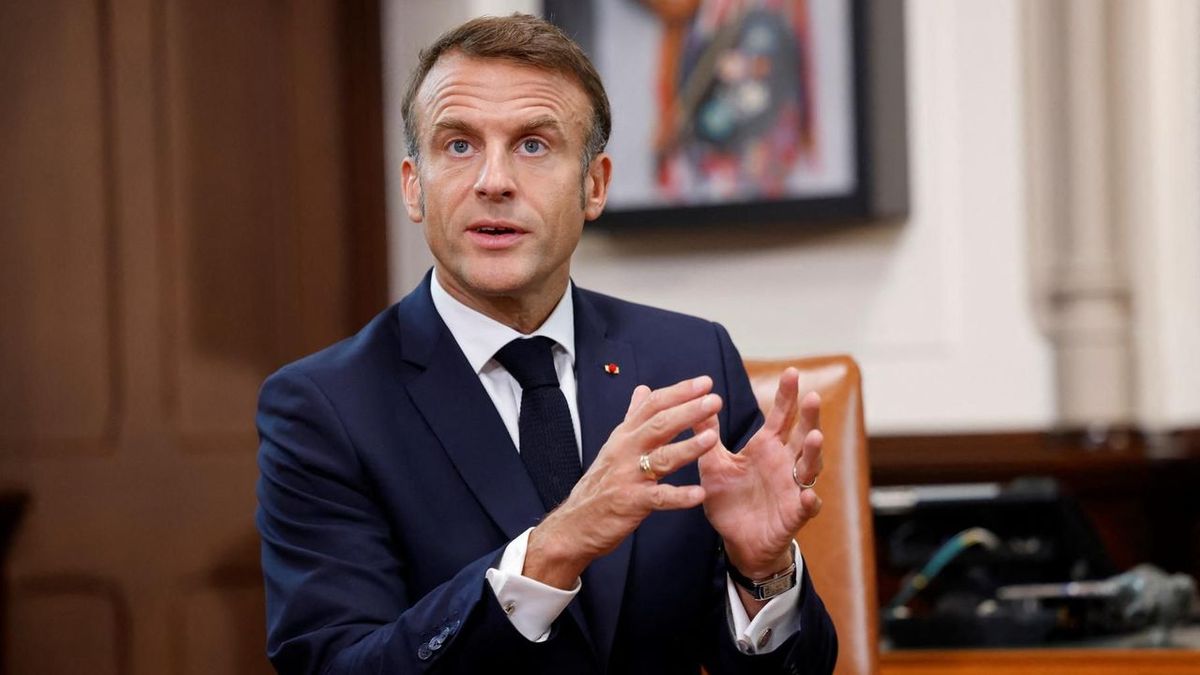 Emmanuel Macron appelle à une reconstruction du SNU influencée par la situation internationale