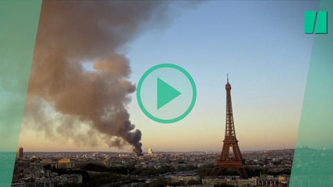 Contrôle sur l'incendie au XVIIe arrondissement de Paris sans toxicité détectée à l'heure actuelle, mais pas encore éteint