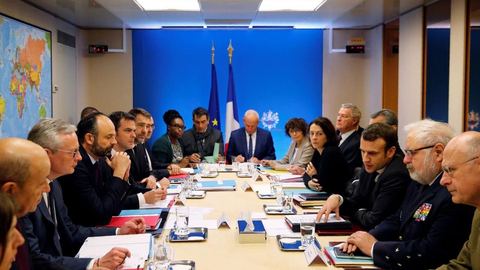 Classement sans suite pour Agnès Buzyn, Édouard Philippe et Olivier Véran dans l'affaire de la gestion de la crise sanitaire