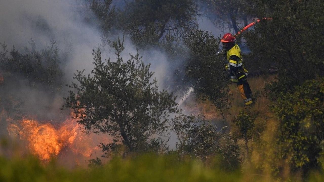 Alerte rouge dans l'Aude pour un incendie de forêt en cours