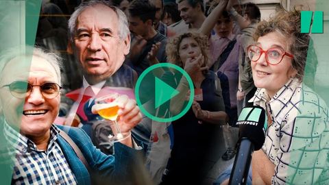 Au départ de François Bayrou, on réclame déjà celui d'Emmanuel Macron