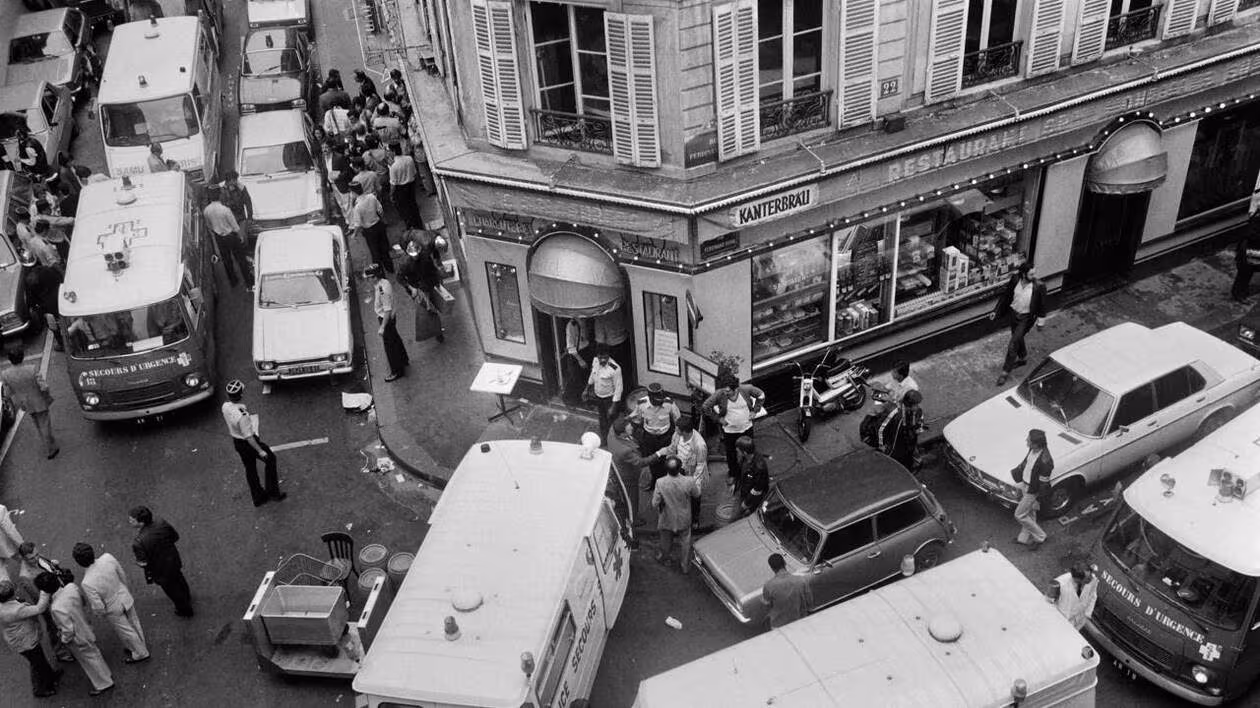 Attentat de la rue des Rosiers en 1982 : Hicham Harb, suspect palestinien, en détention provisoire.