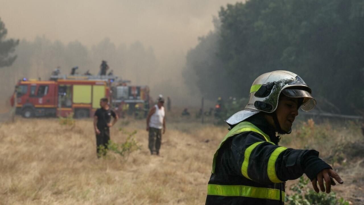 EN DIRECT - Incendies en France : mégafeu stabilisé en Gironde, météo favorable attendue