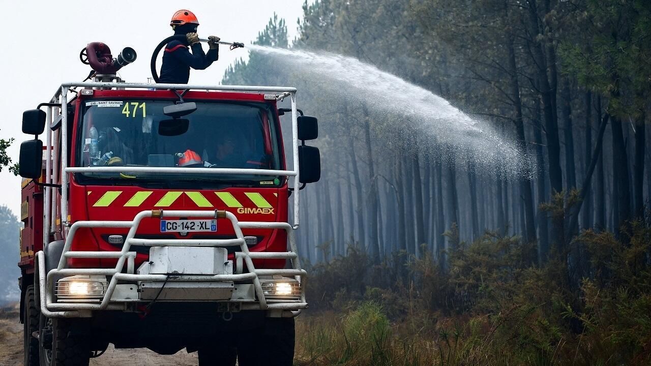 Incendies : qu'est-ce qu'un feu «fixé», «maîtrisé» ou «noyé» ?