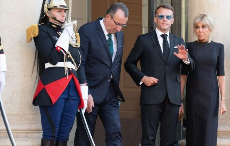 Macron honore Dreyfus face à l'antisémitisme en France