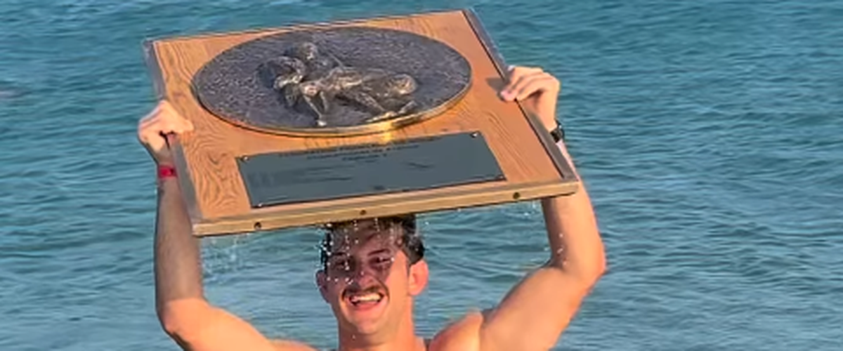 VIDÉO : Les joueurs du SC Leucate plongent et retrouvent le bouclier de champion de France !