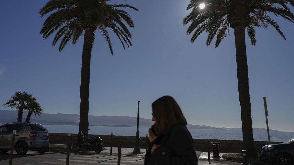 Corse : Les habitants du continent vivent paisiblement malgré les invectives du FLNC.